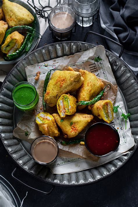 Bread Pakora or Bread Pakoda - Binjal's VEG Kitchen