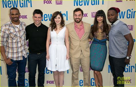 Zooey Deschanel Joins 'New Girl' Cast for Season Three Finale Screening!: Photo 3109313 | Hannah ...