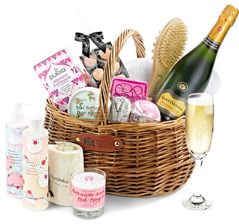 Luxury Pampering Set Gift Basket With Prosecco - Regency Hampers