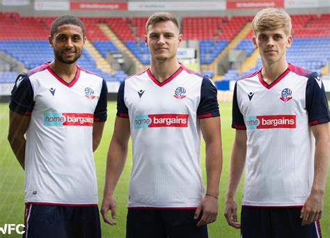 Bolton Wanderers 2020-21 Macron Home Kit | 20/21 Kits | Football shirt blog