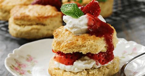 Bisquick Strawberry Shortcake - Insanely Good