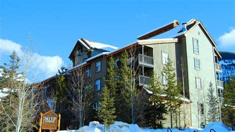 Ski Tip Lodge | Panorama Mountain Resort