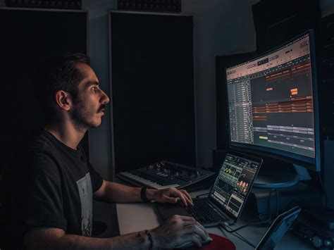 Master Electronic Music Production: 5 Stages of Every Producer