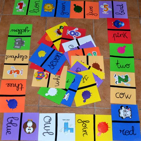 Materiales para alumnos de Educación Infantil: DOMINÓ COLORES-ANIMALES-NÚMEROS