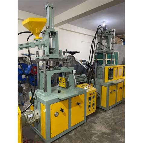 Industrial Plastic Moulding Machine at 250000.00 INR in Nainital | Bisht Udhyog