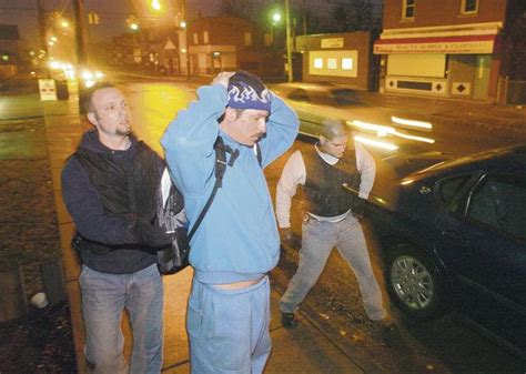 NIAGARA FALLS: Cops continue battle on 19th Street | Local News | niagara-gazette.com