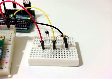 Make an Arduino Temperature Sensor (Thermistor Tutorial)