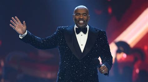 Steve Harvey to host NFL Honors awards show before Super Bowl LIII - Sports Illustrated