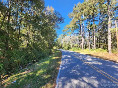 1.25 Acres of Residential Land for Sale in Maxton, North Carolina - LandSearch