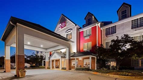 Best Western Plus Lake Lanier Gainesville Hotel & Suites $148 ($̶1̶7̶3̶) - Oakwood, GA Hotel