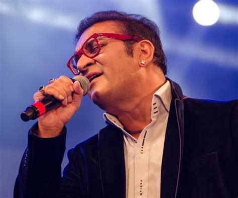 Abhijeet (Singer) Age, Wife, Family, Children, Biography & More » StarsUnfolded