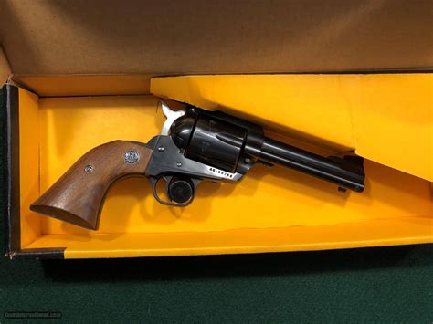 Ruger New model Blackhawk 45 Long Colt - 4 5/8 inch barrel revolver - Item number BN44