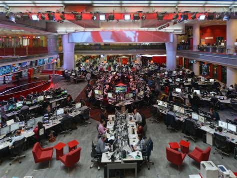 Behind-the-scenes of the BBC's New Broadcasting House - sightseeing in ...