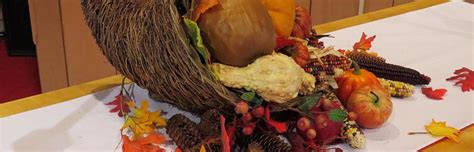 Fall Cornucopia Basket Centerpiece Ideas | Philadelphia | Coldwell Banker Blue Matter