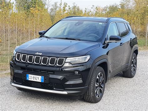 Recensione Jeep Compass 4xe PHEV: SUV ibrido plug-in a trazione ...