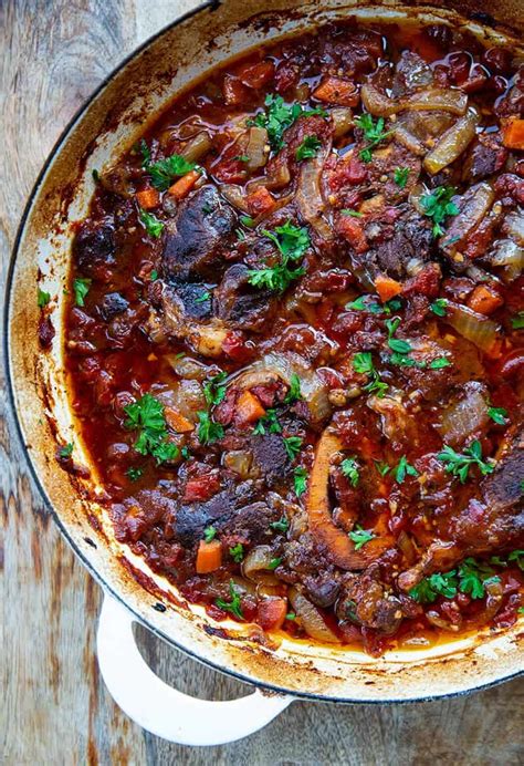 Osso Bucco (Braised Beef Shanks Recipe) (2024)