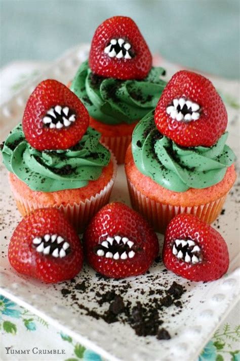 Капкейки - монстры (2Diy) | Halloween cupcakes, Halloween treats ...