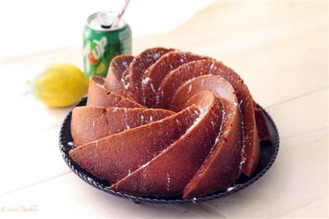 7Up Cake Recipe - Food Fanatic