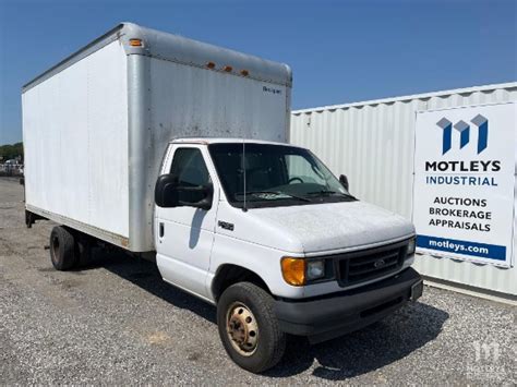 2003 Ford E450 Box Truck | Commercial Trucks Hauling & Transport Trucks ...