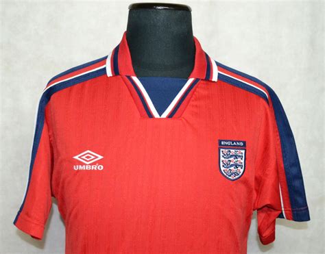 England Unknown shirt type (unknown year).