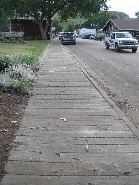 wooden sidewalks. | Fence landscaping, Sidewalk, Badlands