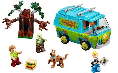 LEGO Group Partners with Warner Bros. Consumer Products to Announce ...