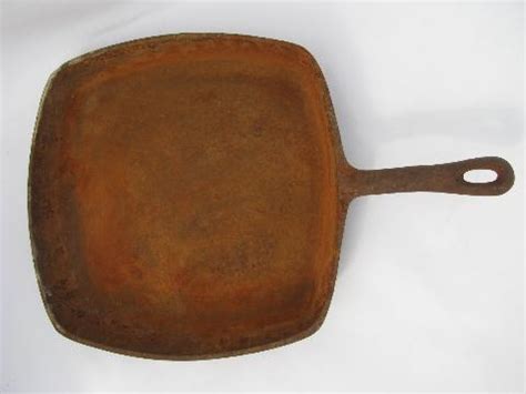 square shape vintage cast iron pan, old iron cookware for kitchen or camp