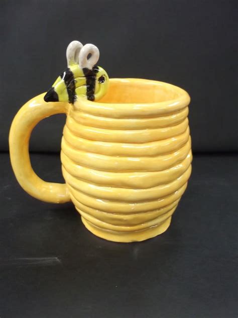 Clay Coil Pot Designs Coil Pot Pottery Pots Ceramics Ceramic Clay Projects Coiled Sculpture ...