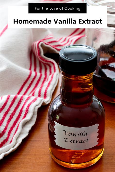 Homemade Vanilla Extract | Recipe in 2021 | Homemade vanilla extract ...