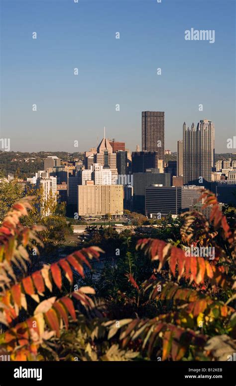 DOWNTOWN SKYLINE PITTSBURGH PENNSYLVANIA USA Stock Photo - Alamy