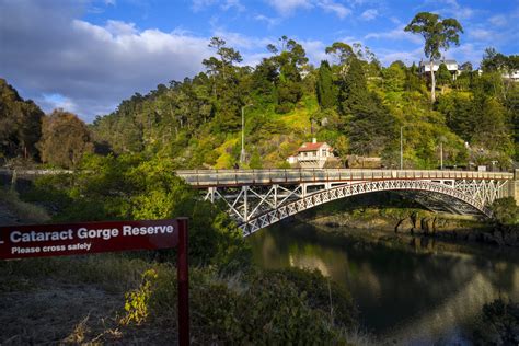 Kings Bridge, Cataract Gorge Launceston | Bus Charters Tasmania