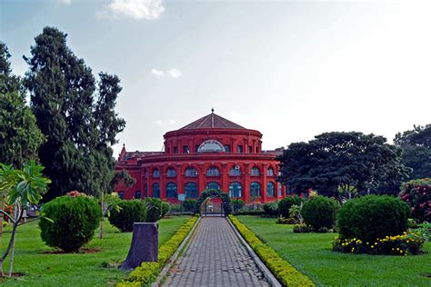 Cubbon Park | LBB, Bangalore