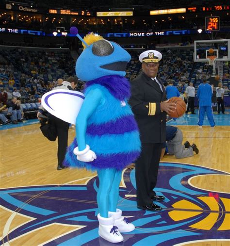 Pin on NBA Mascots