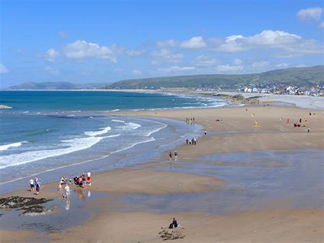 Borth Beach | VisitWales