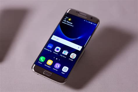 Prise en main: Samsung Galaxy S7 Edge, un écran plus grand taillé pour le jeu vidéo