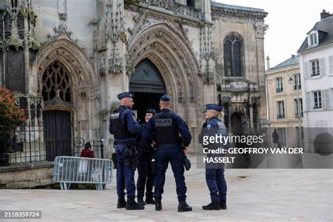 28 Pontoise Cathedral Stock Photos, High-Res Pictures, and Images - Getty Images