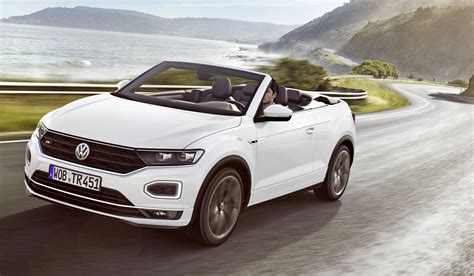 VW jumps into crossover convertible segment with T-Roc Cabriolet