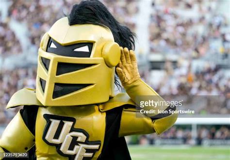 416 Ucf Mascot Stock Photos, High-Res Pictures, and Images - Getty Images