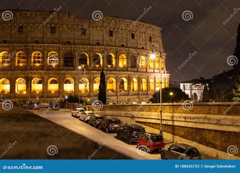 Night View of the Roman Colosseum. Editorial Image - Image of facade ...