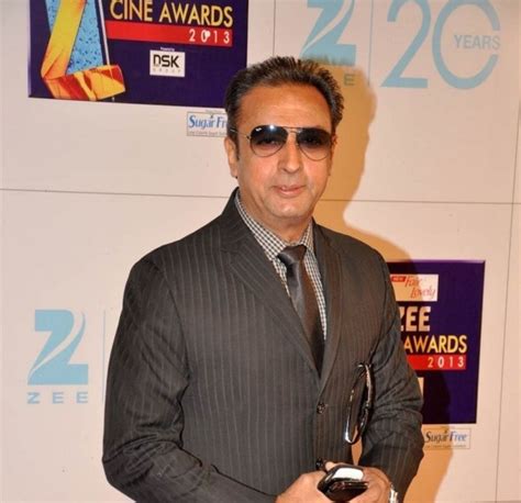 Gulshan Grover at Zee Cine Awards - Desi Comments