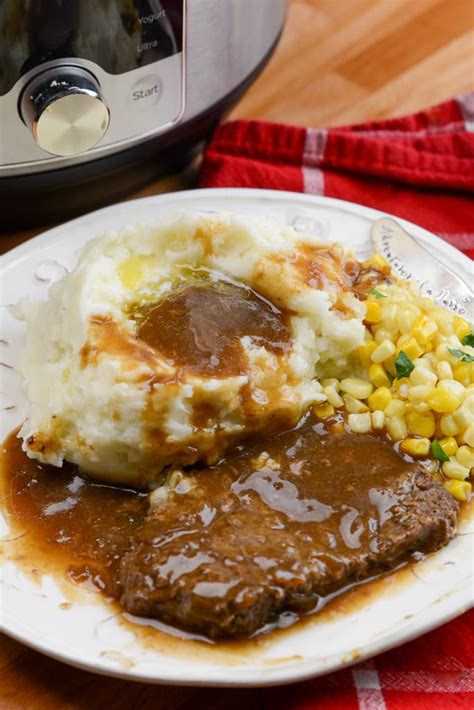 Instant Pot Cubed Steak and Gravy