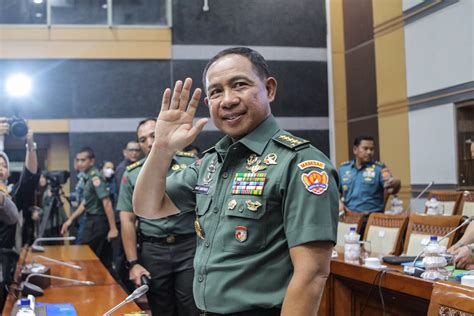 Hari Ini Jenderal Agus Subiyanto akan Dilantik Jadi Panglima di Istana ...