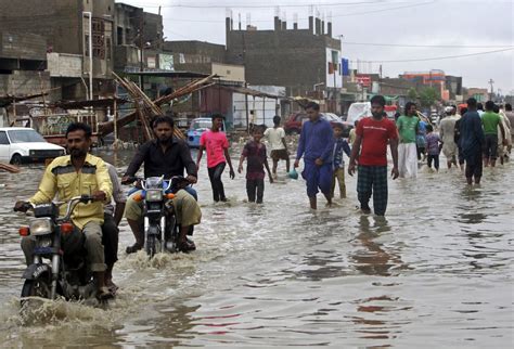 Karachi records highest rainfall in a day, 19 dead so far – India TV