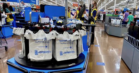 Walmart tests replacements for plastic shopping bags ...