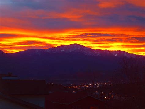 SUNSET OVER PIKES PEAK - a photo on Flickriver