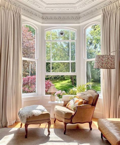 The Best Window Treatment Ideas for Arched Windows (With Pictures!) | Stoneside