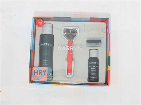 Harry?s Holiday Gift Set with Limited Edition(2019) Fireside Red Truman Handle - 4pc - Walmart ...