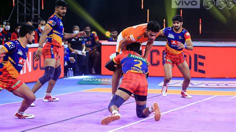 U.P. Yoddha thrashes Puneri Paltan to climb up to the fourth spot in ...