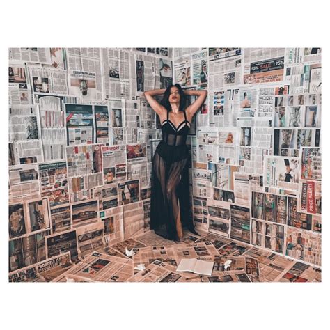 DIY NEWSPAPER BACKDROP | Photography backdrops diy, Diy photo backdrop ...