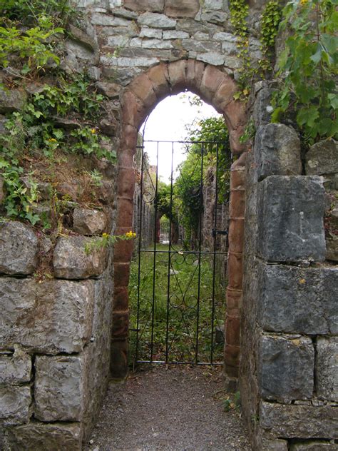 Ruthin Castle, Wales | Castle, Outdoor, Ruthin